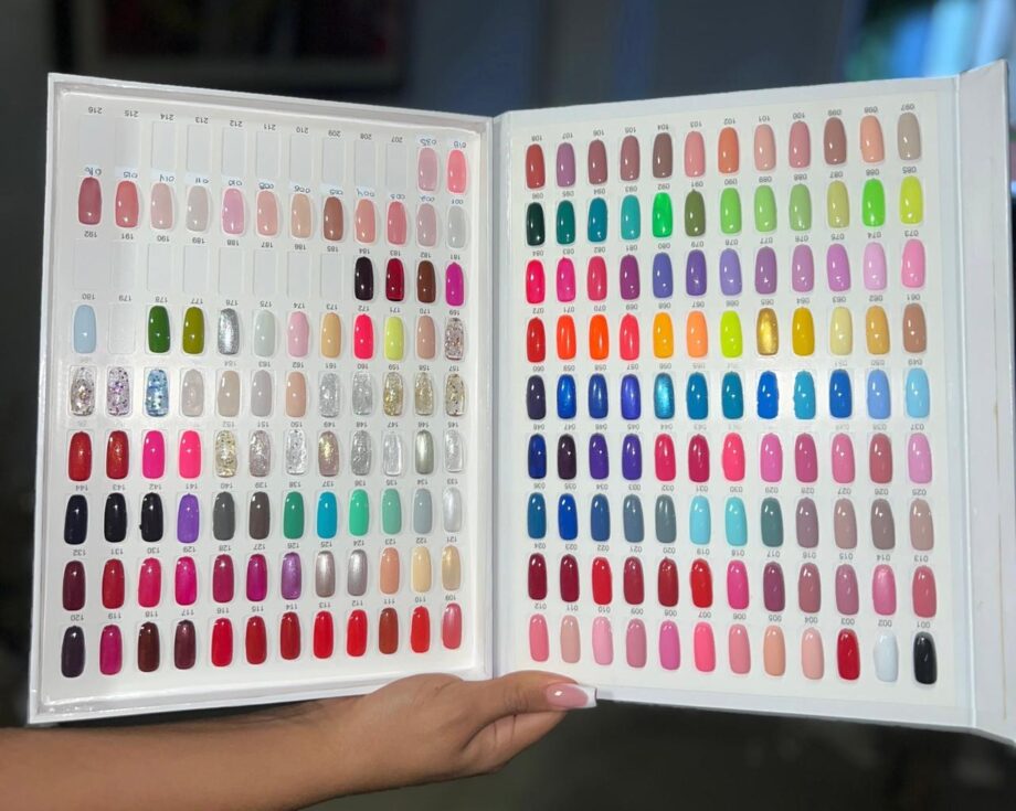 CARTA COLORES CRYSTAL NAILS
