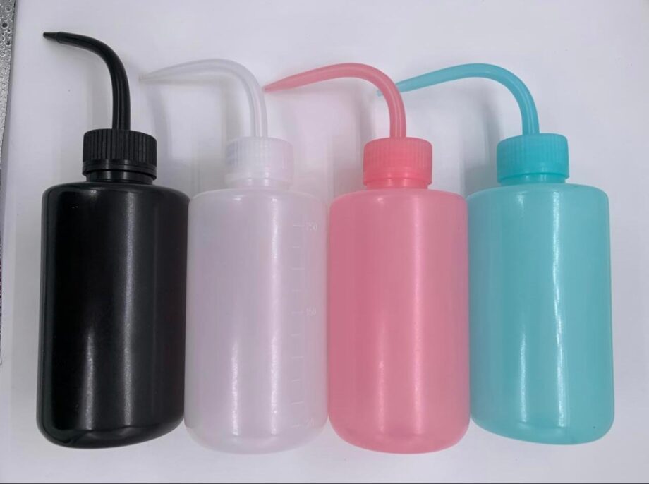 DISPENSADOR GRANDE PARA LAVADO DE PESTAÑAS