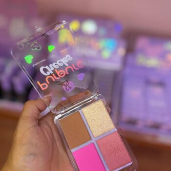 PALETA DE SOMBRAS PURPURE con rubor e iluminador